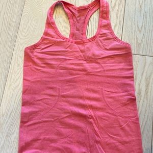 Lulu tech racerback